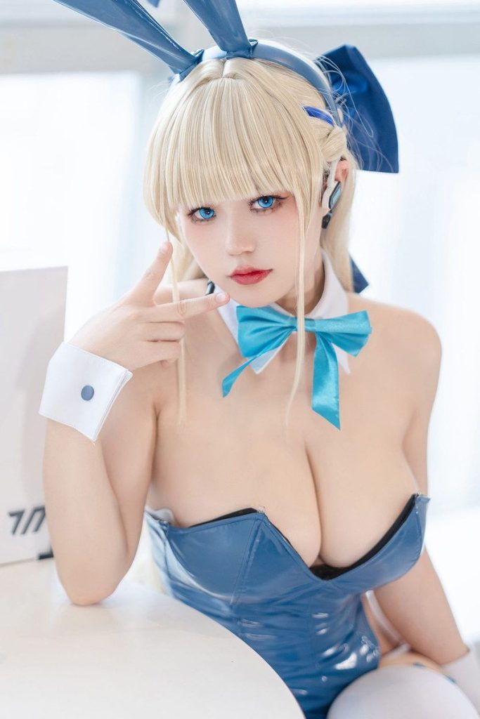 ブルーアーカイブのエロいコスプレ画像 Vol.12 トキバニーコスのみ 09