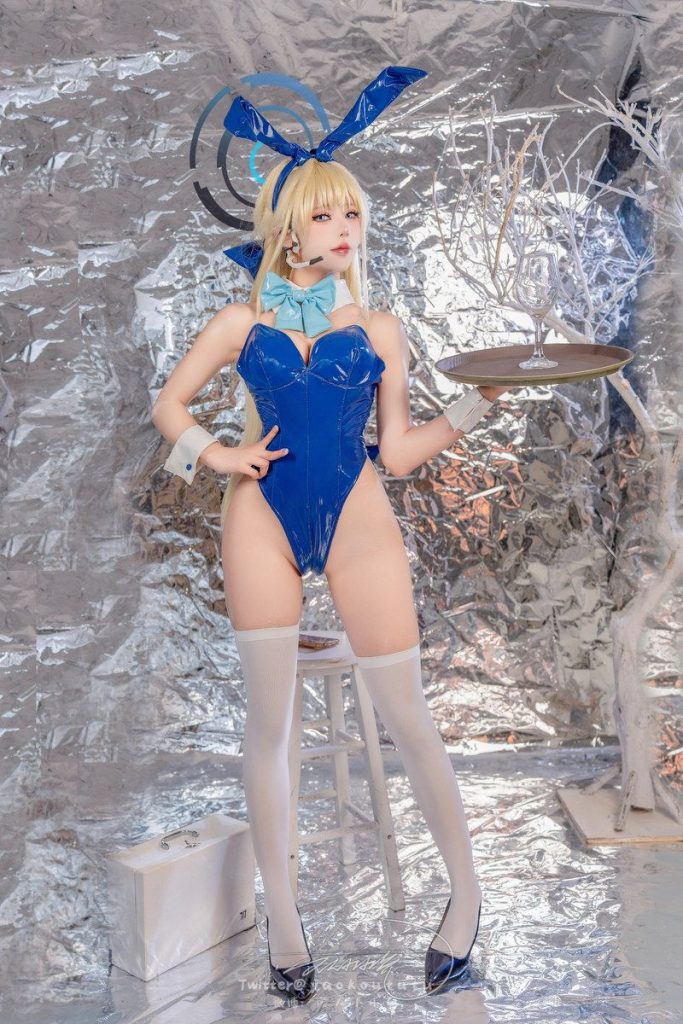 ブルーアーカイブのエロいコスプレ画像 Vol.12 トキバニーコスのみ 14